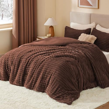 BEDELITE Fleece Full Comforter Set, Fluffy Bed Set, Hot Chotolate