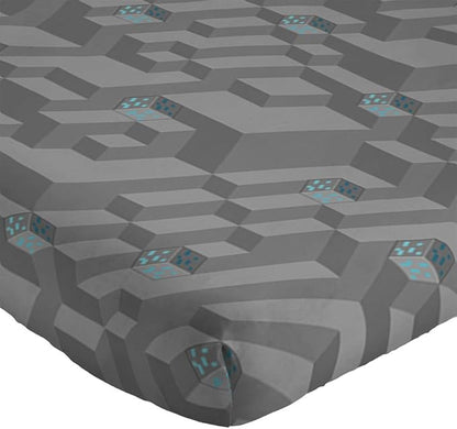 Jay Franco Minecraft Daytime 5 Piece Twin Bed Set - Includes Comforter & Sheet Set - Bedding Features Alex and Steve - Super Soft Fade Resistant Microfiber - (Official Minecraft Product)