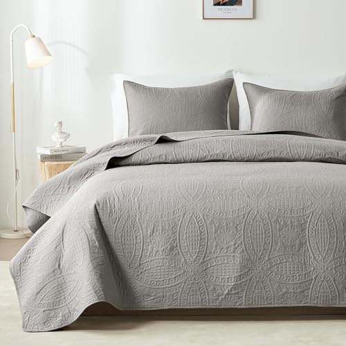 akkialla King Quilt Bedding Set,Grey Ultrasonic King/Cal King Quilt Set,Lightweight Soft Bedspread Coverlet,Modern Style Coin Pattern Bed Cover for All Seasons,3 Piece(1 Quilt,2 Pillow Shams)