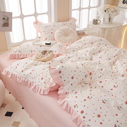 LifeTB Kawaii Pink Strawberry Duvet Cover Queen 100% Cotton Girls Princess Lace Duvet Cover Cute Strawberry Bedding Set Romantic Ruffle Comforter Cover Kids Kawaii Bedding Cover with 2 Pillowcases