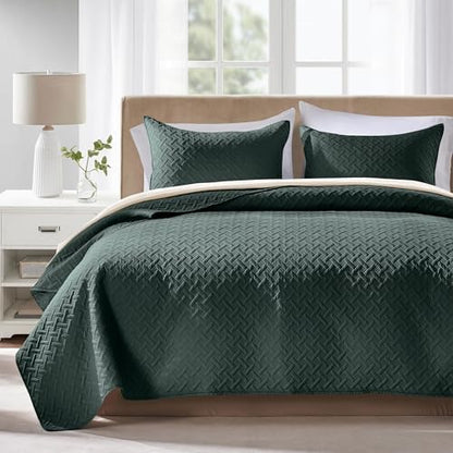 FLYMME Quilts Queen Size,Lightweight Forest Green Bedspreads,Basket Weave Pattern,Ultra Soft Microfiber Bed Coverlet 3 Pieces for All-Seasons (1 Quilt,2 Shams)