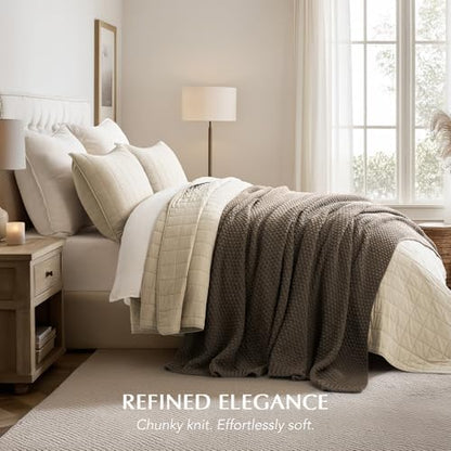 EVERGRACEHOME Chunky Chenille Knit Throw Blanket, 90 x 90, Mocha Brown