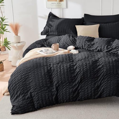 HYMOKEGE Black Oversized Queen Comforter Set Seersucker 7 Pieces, All Season Luxury Bed in a Bag for Bedroom, Bedding Set with Comforter, Sheets, Pillowcases & Shams