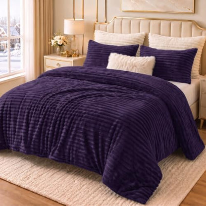 CozyLux Fleece Queen Comforter Set, 3 Piece Winter Warm Purple Bedding