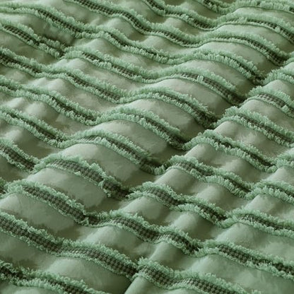 HOMBYS Oversized King Boho Comforter Set 128x120, Sage Green Tufted Jacquard Geometry Bedding Comforter for King Bed, Shabby Chic Bed Sets with 2 Matching Pillow Cases