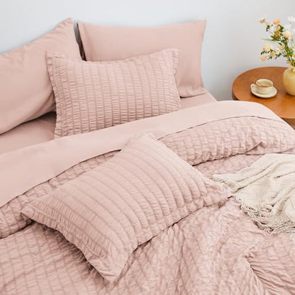 Love's cabin Seersucker Pink Twin XL Comforter Set