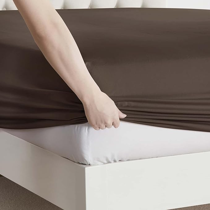 Clara Clark Queen Sheets, 6 Piece Set - Hotel Luxury Sheets for Queen Size Bed, Super Soft Bedding Set, Chocolate Brown