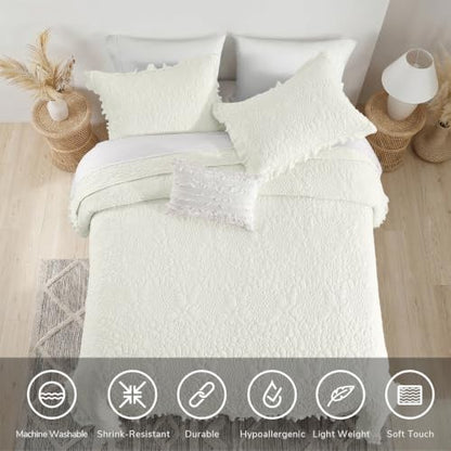 HORIMOTE HOME Cream White Ruffled Quilt Queen Size, Soft Lightweight Crinkled Farmhouse Shabby Chic Bedding Set, 3 Pieces Reversible Bedspread with Pillow Sham for All Season