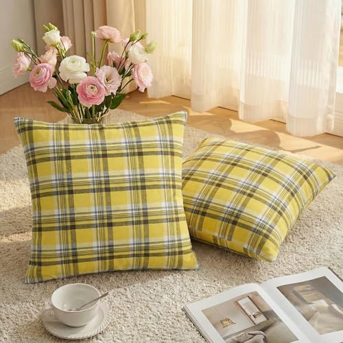 AVOIN colorlife Spring Summer Brown Yellow Plaid Decorative Throw Pillow Covers, 18 x 18 Inch Holiday Scottish Tartan Cushion Case Farmhouse Decoration for Sofa Couch Set of 2