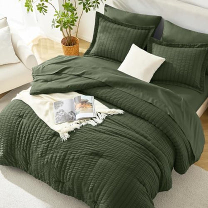 HIMEET Queen Comforter Set, 7-Piece Seersucker Bed in a Bag, Olive Green