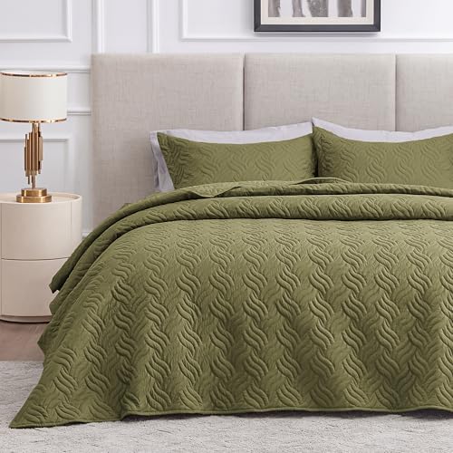 Love's cabin Quilts for Full Bed Olive Green Bedspreads Bedding Set - Lightweight Bedspread Comforter - Wave Pattern Bedding Coverlet for All Season - 3 Pieces (1 Quilt, 2 Pillow Shams)