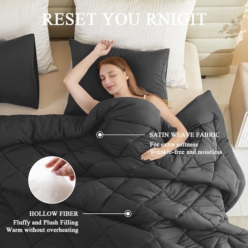 132x120 Alaskan King Comforter, Extra Large King Size Comforter Oversized, All Season Soft Lightweight Quilt Down Alternative Duvet Insert with 8 Corner Tabs(120x132, Black)