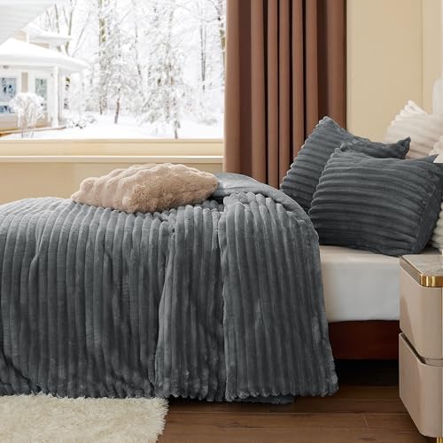 BEDELITE Fleece King Comforter Set, Fluffy Bed Set, Grey