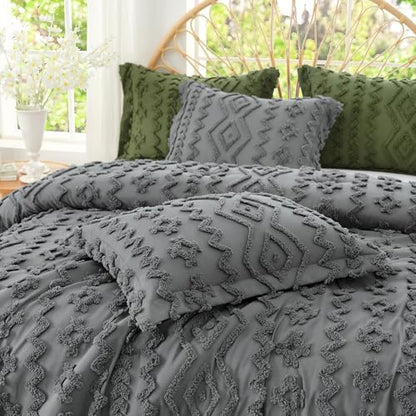 Amélie Home Tufted Boho Comforter Set Twin Size, 2 Pieces Soft Textured Bed Set, Lightweight Breathable Comforter for All Seasons, Farmhouse Shabby Chic Jacquard Bedding, Cozy Gift for Women, Grey