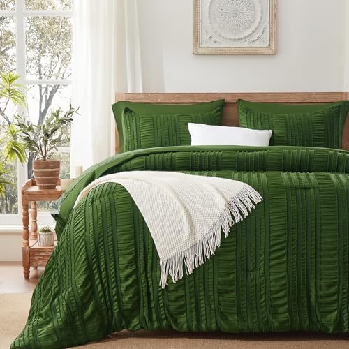 DHSFKBE Dark Green Tufted Textured Comforter Set King Size, 7 Piece Bed in a Bag，Shabby Chic Boho Bedding for Bedroom Comforter，All Season Soft Microfiber Ruffle Comforter Set with Pillow and Sheets