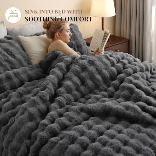 Smoofy Fluffy Faux Rabbit Fur Bubble Comforter Full Size - Dark Grey