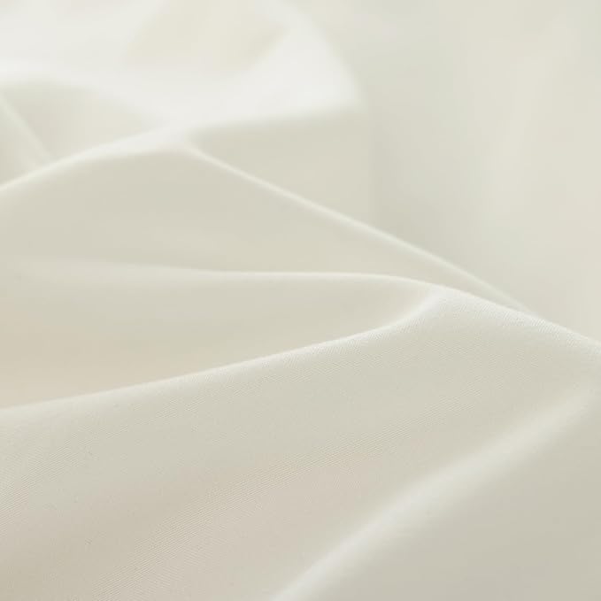 JANZAA King Comforter Set Creamy White Ruffle Comforter with 2 Pillowcase Soft King Size Bed Set Vintage Farmhouse Bed Comforter Set Fluffy Shabby Chic Bedding for All Season