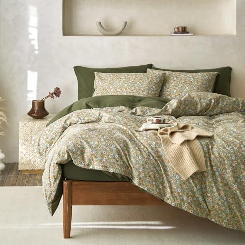 Wake In Cloud - Floral Comforter Set, Cute Vintage Flower Cottagecore Aesthetic for Women Teen Girls, Soft Lightweight Dorm Bedding, 3 Pieces, Olive Green, Full Size