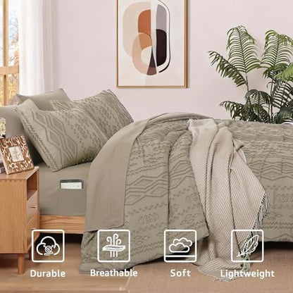 King Size Comforter Set- 7 Pieces Tufted Bed in a Bag King Bedding Sets