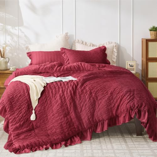 JOLLYVOGUE Burgundy Twin/Twin XL Comforter Set, 2 Pieces Seersucker Lightweight Fluffy Bedding Set, Twin Ruffle Comforter, All Season Soft Microfiber Shabby Chic Bed Set