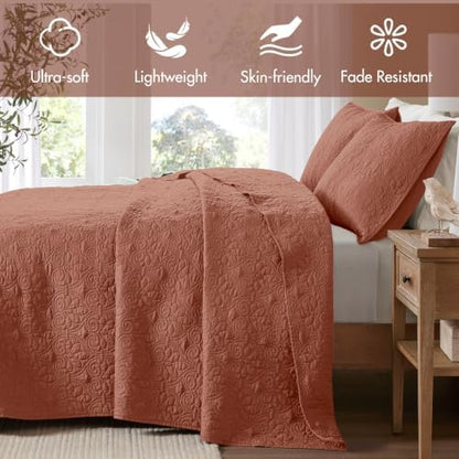 Madison Park King Quilt Bedding Set, Cottage-Inspired Damask, 3PC