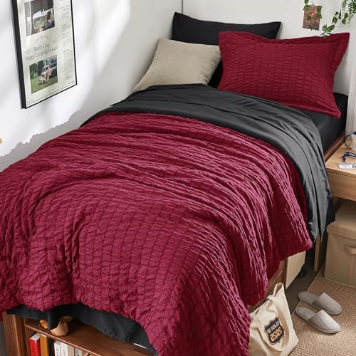 HYMOKEGE Red & Black Twin Comforter Set Seersucker 5 Pieces, All Season Luxury Bed in a Bag for Bedroom, Bedding Set with Comforters, Sheets, Pillowcase & Sham