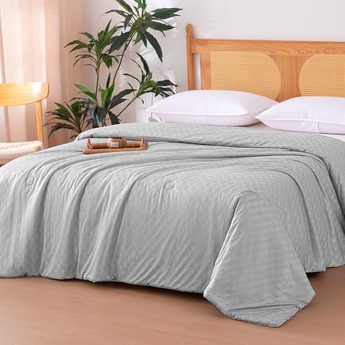 Amazon Basics Cooling Comforter, Soft Lightweight Waffle Weave Blanket for Hot Sleepers, Summer & All Season Bedding to Keep Cool for Night Sweats, 106"x90", King, Gray