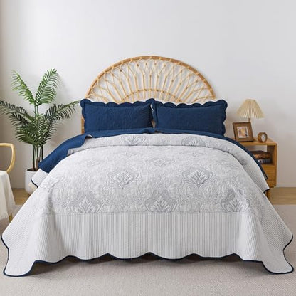 HoneiLife California King Quilt - Oversized King Bedspreads 128x120, 4-Piece Cal King Quilt Sets,Rustic Bedding Sets King Size,Reversible Coverlets Lightweight Bed Cover for All Season Use-Navy