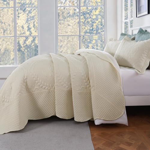 EVENHUG Oversized King Bedspreads California King Quilt Set with Pillow Shams Extra Wide Large King Size Quilts Lightweight Coverlet Bedding Sets Cream 120"x120"