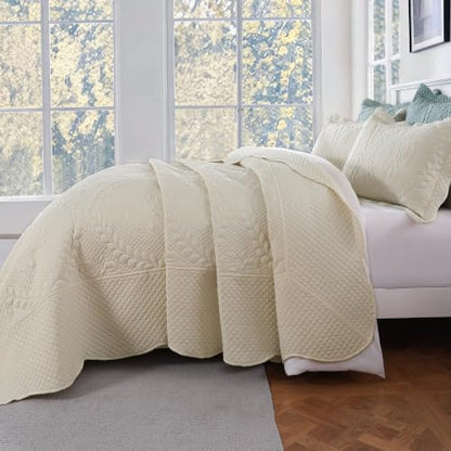 EVENHUG Oversized King Bedspreads California King Quilt Set with Pillow Shams Extra Wide Large King Size Quilts Lightweight Coverlet Bedding Sets Cream 120"x120"
