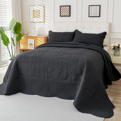 EVENHUG Oversized King Bedspreads California King Quilt Set with Pillow Shams Extra Wide Large King Size Quilts Lightweight Coverlet Bedding Sets Dark Grey 120"x128"