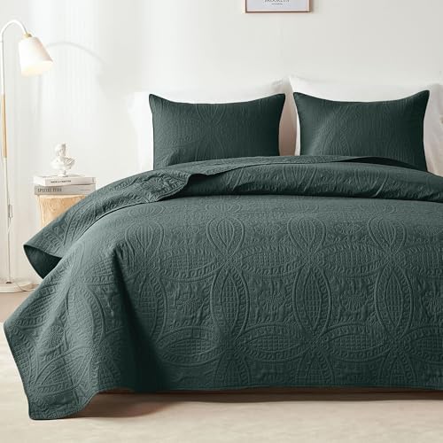 akkialla Forest Green King/Cal King Quilt Set,Ultrasonic Lightweight Bedspread Coverlet for Modern Minimalist Bedroom,Soft Microfiber Coin Pattern Bedding,3-Piece (1 Quilt,2 Pillow Shams)