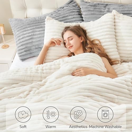 BEDELITE Fleece Oversized Queen Comforter Set, Fluffy Bed Set, Cream White