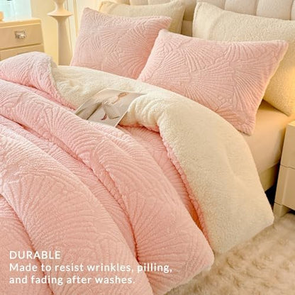tohrisa Seashell Jacquard Sherpa Comforter Set Warm Cozy Premium Bedding 2 Pieces, Twin Size Geometric Pattern Quilt Comforter with 1 Pillowcases(68"X90" Light Pink)
