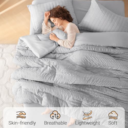 MUXHOMO 7 Pieces Oversized Queen Comforter Set, Seersucker Bed in a Bag Oversized Queen Size, All Season Luxury Bedding Set with Comforter, Flat Sheet, Fitted Sheet, Pillowcases & Shams, Light Grey