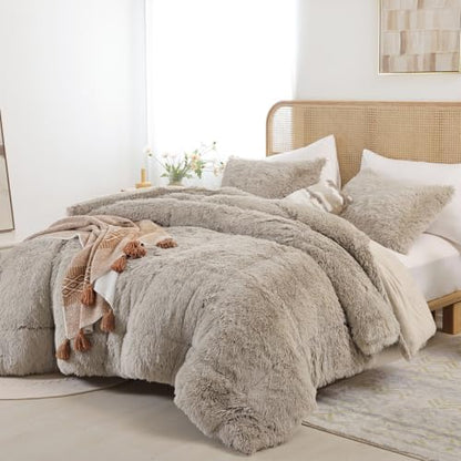 Smoofy Fluffy Queen Comforter Set, Oatmeal Faux Fur Comforter Set 3 Pieces