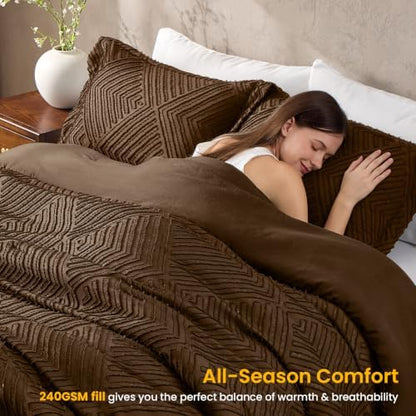 JOLLYVOGUE King Size Comforter Set, Boho Tufted 3-Piece Bedding Set, Brown