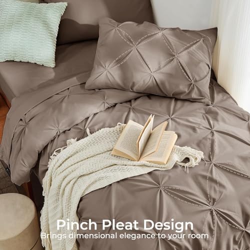 Sasttie Twin XL Comforter Set, 5-Piece Bed in a Bag, Pintuck Bedding Sets for All Season, Includes Comforter, Flat Sheet, Fitted Sheet, Pillowcase and Pillowsham, Dark Linen