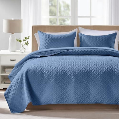 FLYMME Bluish Grey Full/Queen Quilt Bedspreads, Modern Style Geometric Weave Stripe Pattern,3 Pieces Lightweight Bedding Sets, Microfiber Quilted Comforter Coverlet for All Season (1 Quilt, 2 Shams)