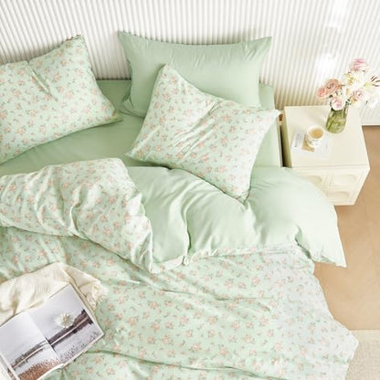 Wake In Cloud - Floral Comforter Set with Sheets, Coquette Cottagecore Aesthetic Flower Shabby Chic Pattern for Women Teen Girls, 7 Pieces Bed in a Bag, Green Pink, Full Size