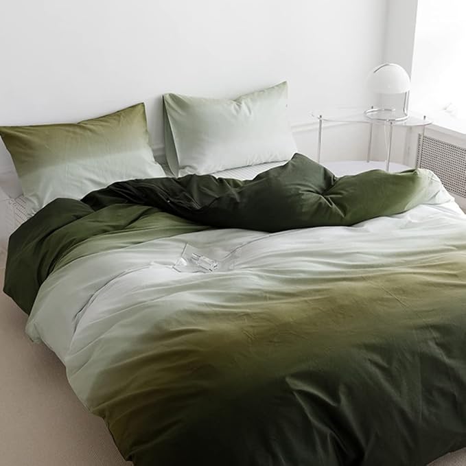 CLOTHKNOW Green White Queen Comforter Set Gradient Green Bedding Comforter Sets Soft Comforter with 2 x Pillow Cases