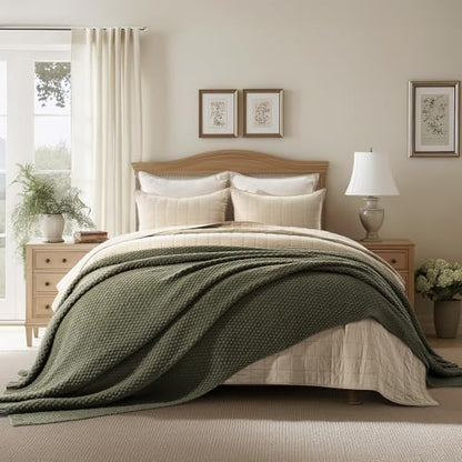 EVERGRACEHOME Chunky Chenille Knit Throw Blanket, 108x92, Olive Green