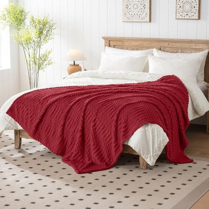Red Throw Blanket - Soft & Fluffy Fleece, Cute & Aesthetic, Perfect for Sofa, Couch, Chair, Bed, Living Room & Bedroom, All-Season Use, Plush & Cozy Decorative Blanket 50x60