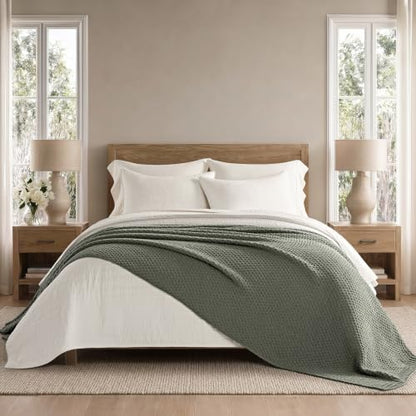 EVERGRACEHOME Chunky Chenille Knit Throw Blanket, 90x90, Dried Thyme Green