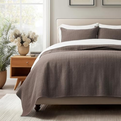 EverGrace 100% Cotton Modern Grid Stitch Quilt Set, Queen Size, Dark Brown