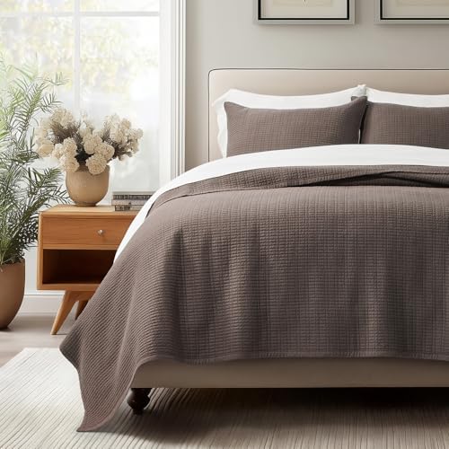 EverGrace 100% Cotton Modern Grid Stitch Quilt Set, King Size, Dark Brown