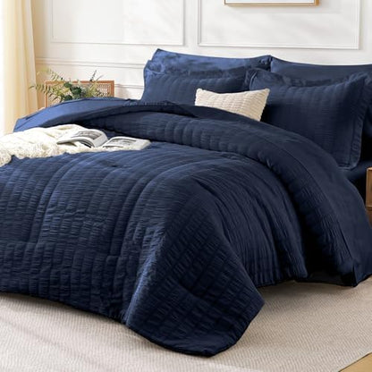 FreshCulture Comforter Set Seersucker 7 Pieces, All Season Bedding Set Full, Bed in a Bag Comforter Set with 1 Comforter, 1 Flat Sheet, 1 Fitted Sheet, 2 Pillowcases and 2 Pillow Shams, Navy