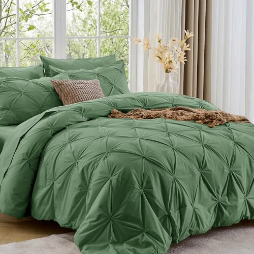 Sasttie Full Size Comforter Set, 7-Piece Bed in a Bag Double, Pintuck Bedding Set for All Season, Includes Comforter, Flat Sheet, Fitted Sheet, Pillowcases and Pillowshams, Forest Green