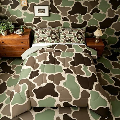 Feelyou Green Camo Bedding Set Soft for Boys Girls, Army Hunting Comforter Set King Size Camouflage Duvet Quilt Microfiber Military Style Bedroom Decor 3 Pcs with 2 Pillow Cases
