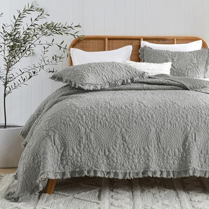 HORIMOTE HOME Dark Grey Ruffled Quilt Twin Size, Stone-Washed Microfiber Lightweight Crinkled Farmhouse Rustic Shabby Chic Bedding Set, 2 Pieces Reversible Bedspread with Pillow Sham for All Season